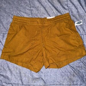 ON Linen Blend Mid-Rise Shorts - Brown